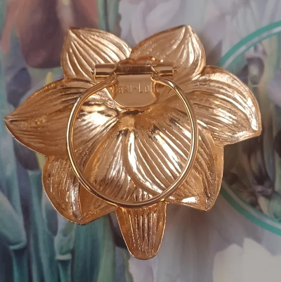 Vintage Jeri Lou Gold-Tone Lily Scarf Clip 💫 - Picture 6 of 6